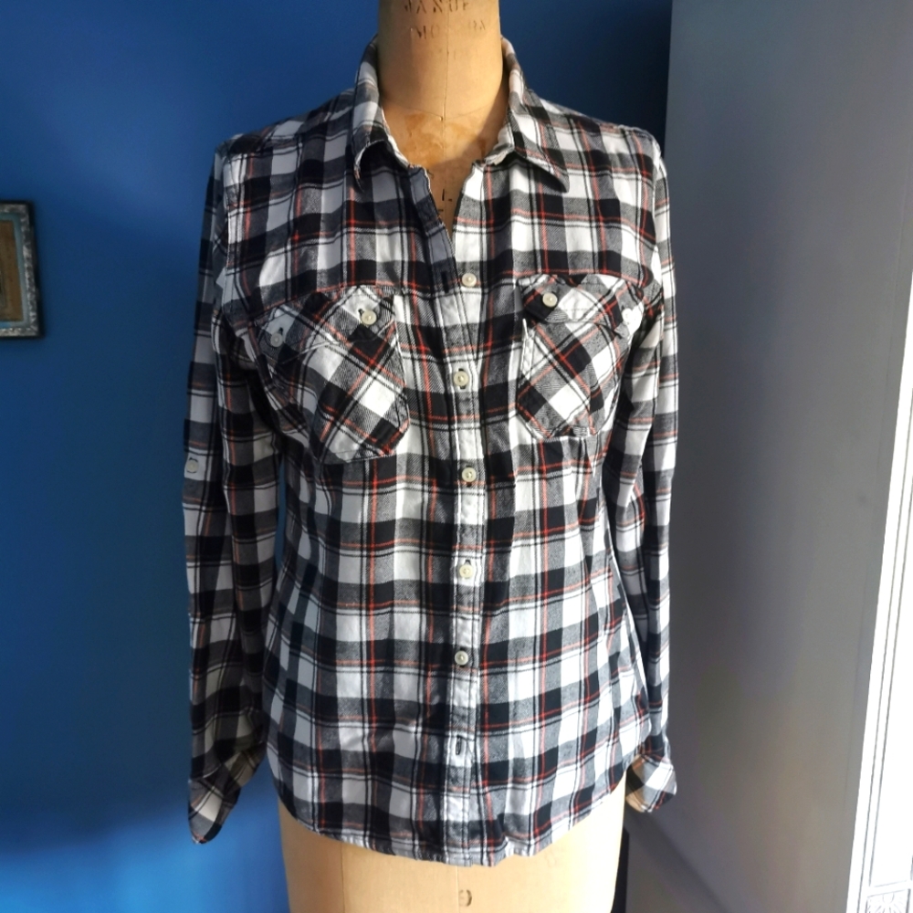 Levi's plaid Button up shirt